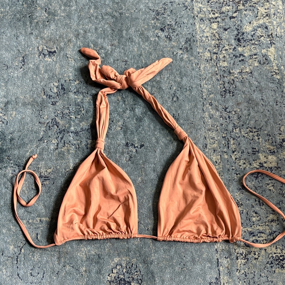 Monday Swimwear Tulum Top VV in Sand